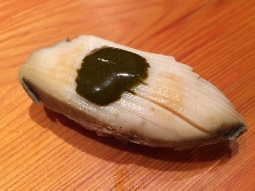 Ormeau noir (Awabi)