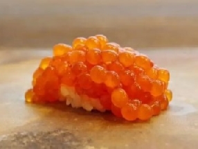 Œufs de saumon Sujiko