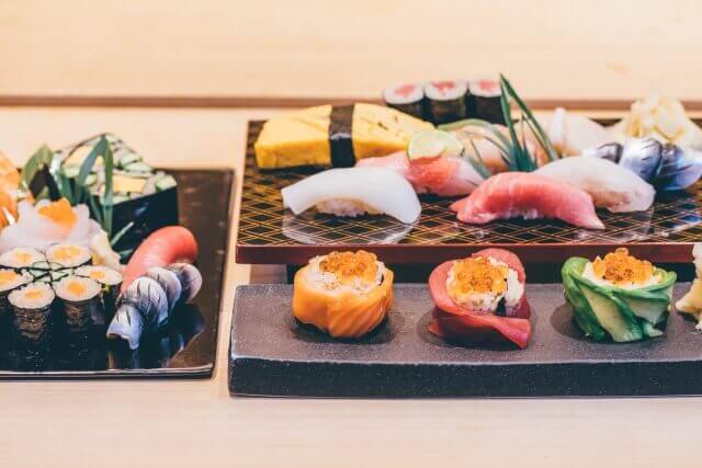 a photo of sushi